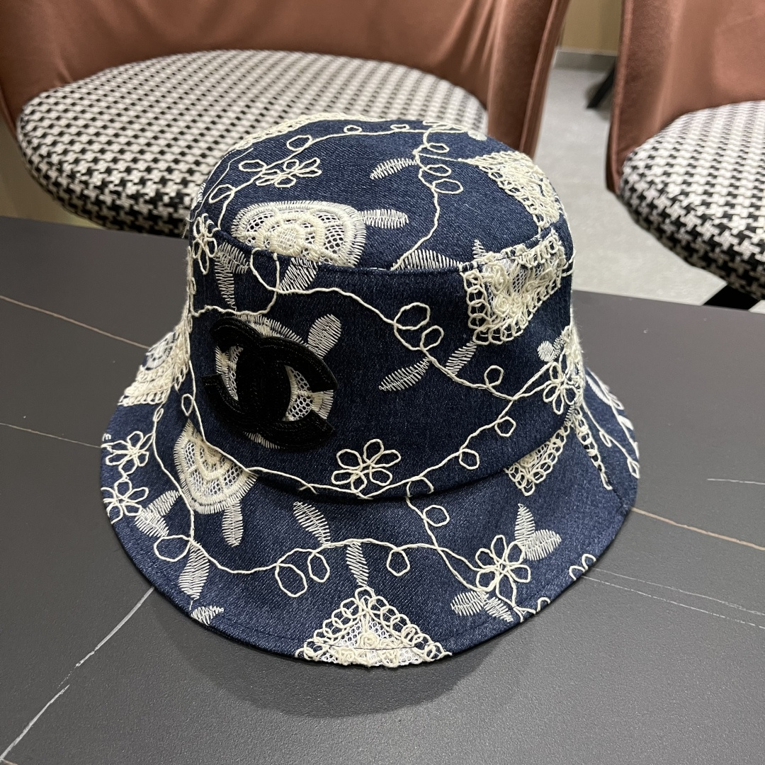  香奈儿2025潮流渔夫帽女春夏季新款绣花小沿显瘦韩版
酷炫青年街头男女帽子