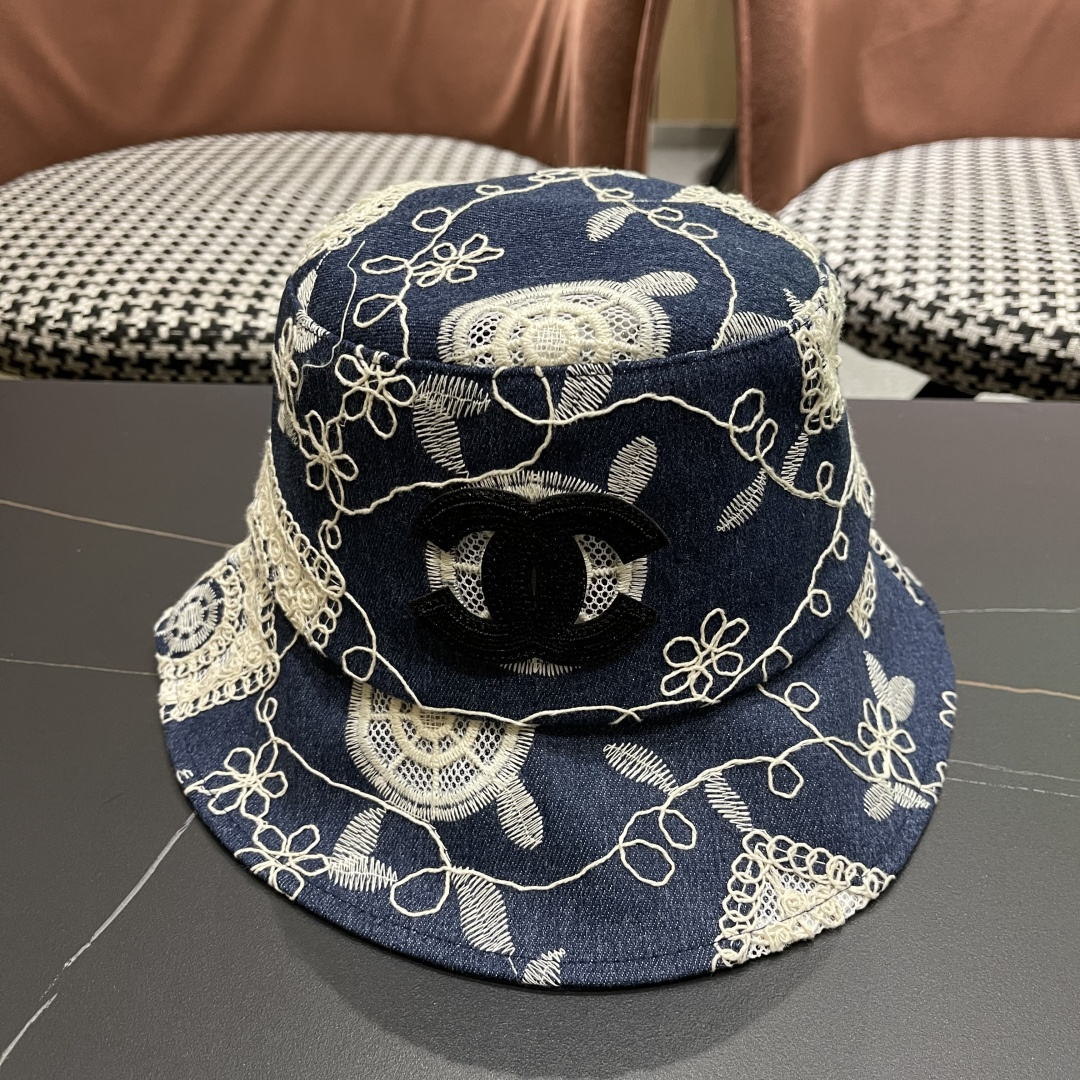  香奈儿2025潮流渔夫帽女春夏季新款绣花小沿显瘦韩版
酷炫青年街头男女帽子