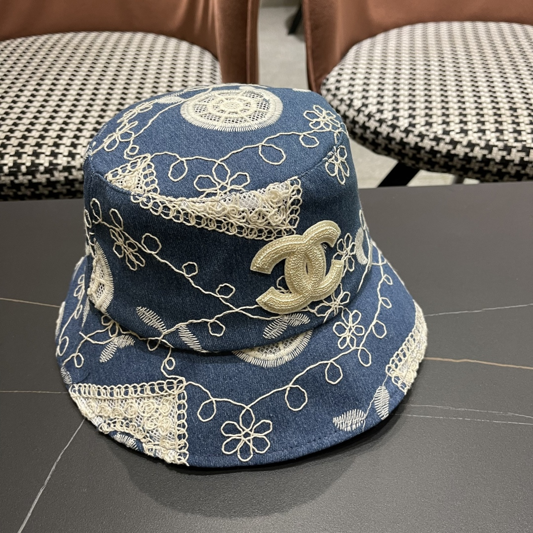  香奈儿2025潮流渔夫帽女春夏季新款绣花小沿显瘦韩版
酷炫青年街头男女帽子