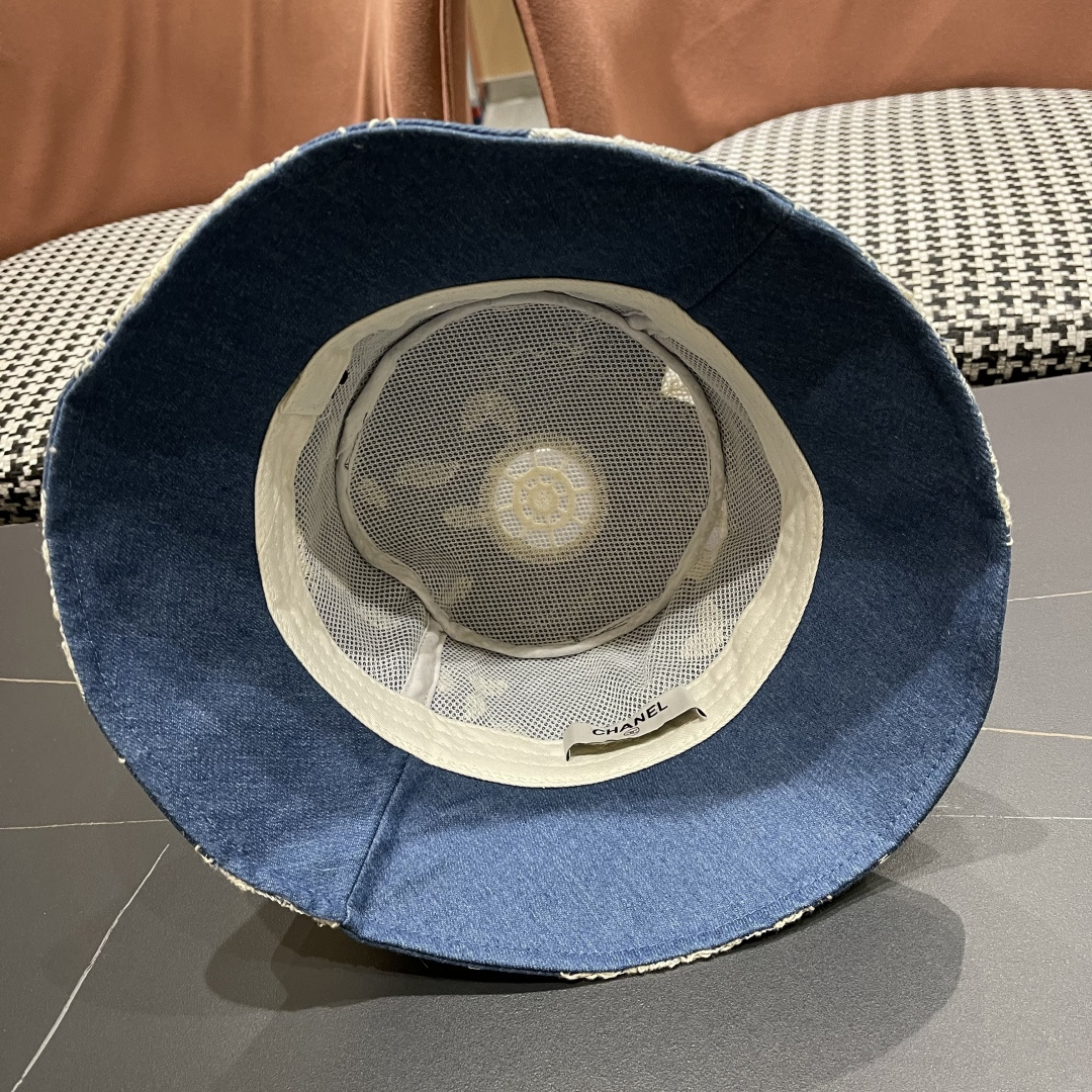  香奈儿2025潮流渔夫帽女春夏季新款绣花小沿显瘦韩版
酷炫青年街头男女帽子