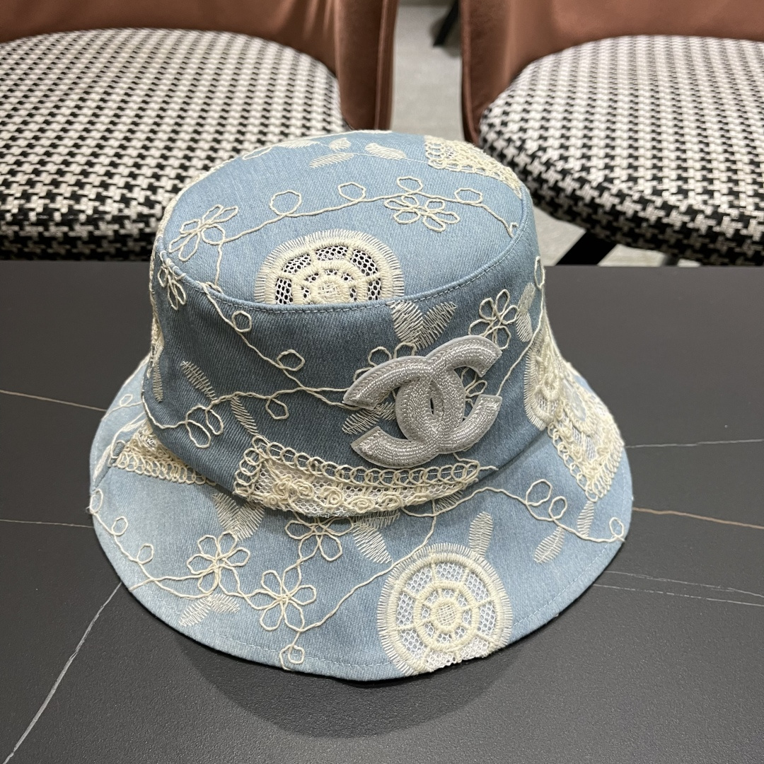  香奈儿2025潮流渔夫帽女春夏季新款绣花小沿显瘦韩版
酷炫青年街头男女帽子