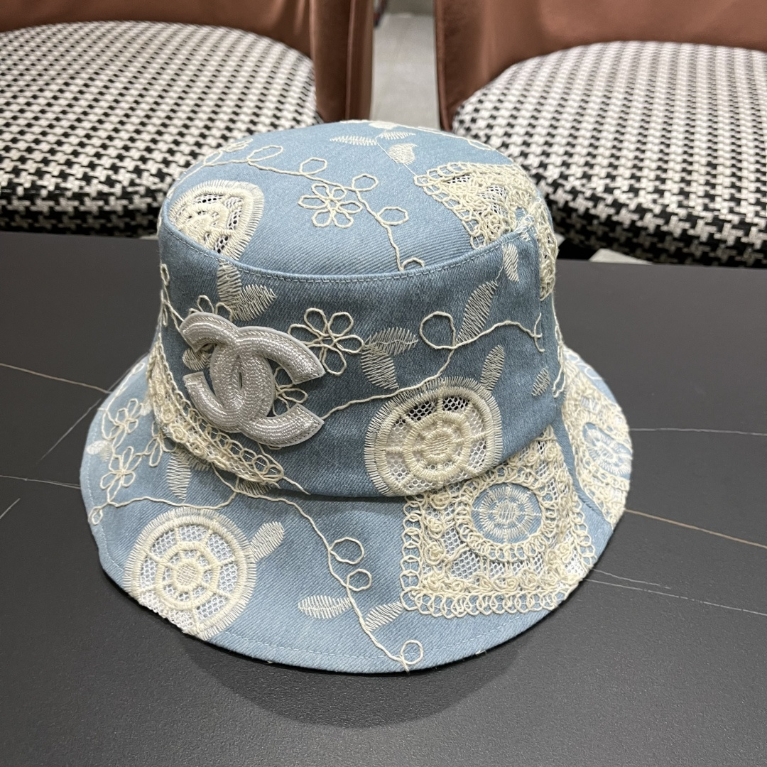  香奈儿2025潮流渔夫帽女春夏季新款绣花小沿显瘦韩版
酷炫青年街头男女帽子