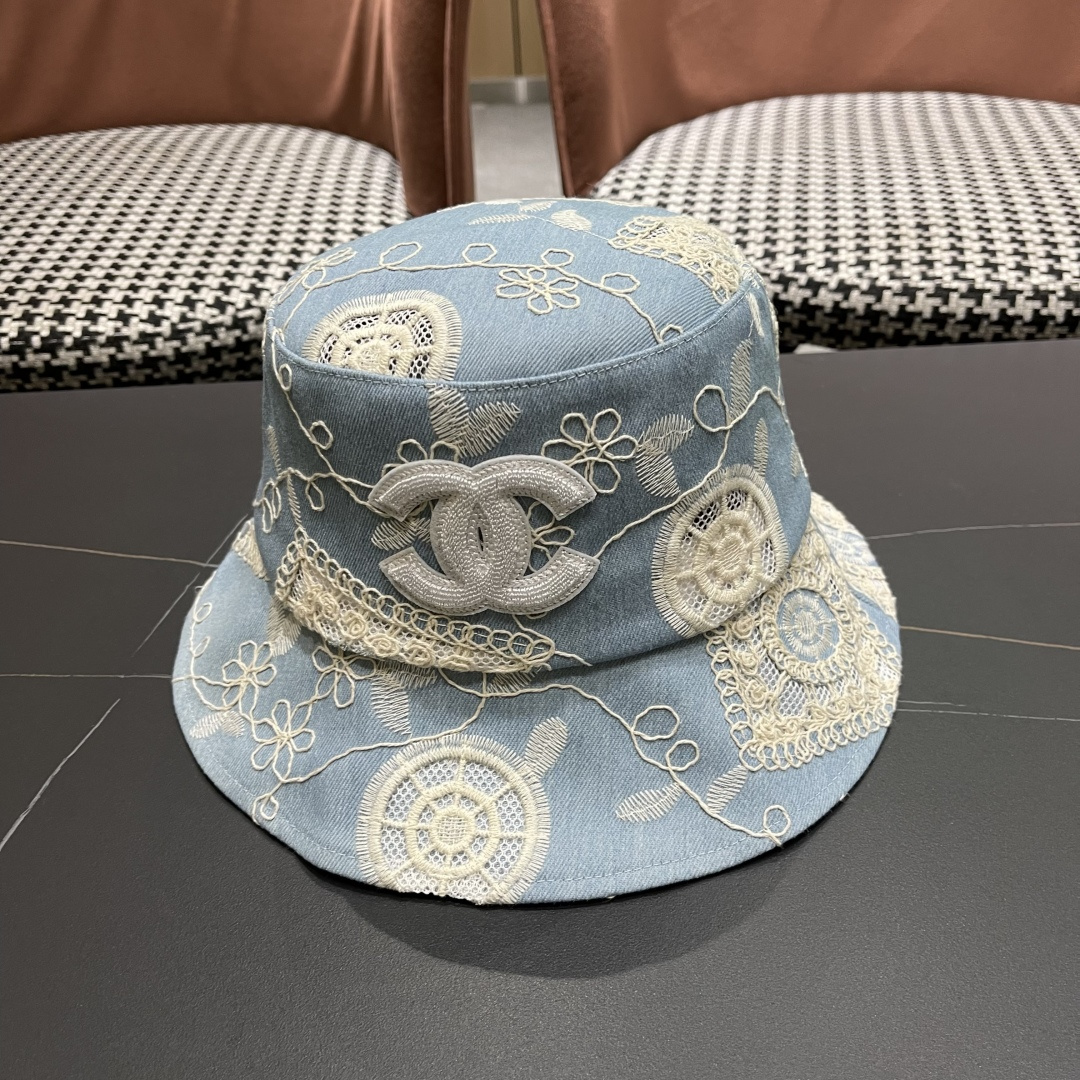  香奈儿2025潮流渔夫帽女春夏季新款绣花小沿显瘦韩版
酷炫青年街头男女帽子