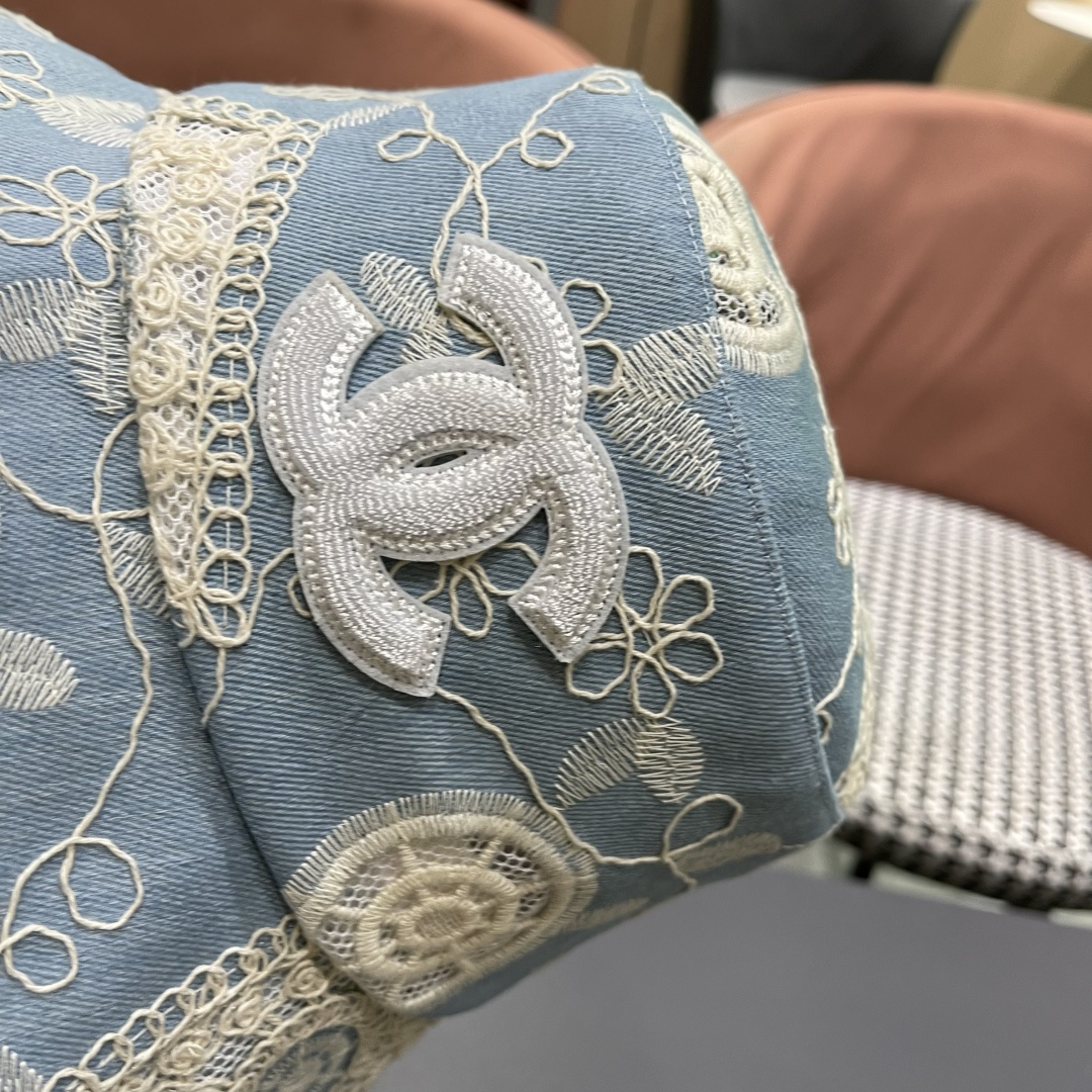  香奈儿2025潮流渔夫帽女春夏季新款绣花小沿显瘦韩版
酷炫青年街头男女帽子