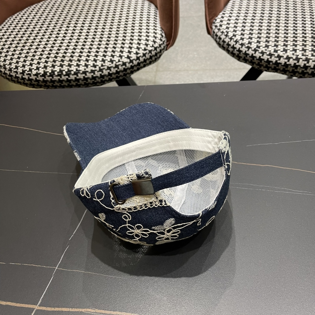 香奈儿CHANEL 2025新品透气舒服棒球帽，小香经典简约，时尚休闲设计