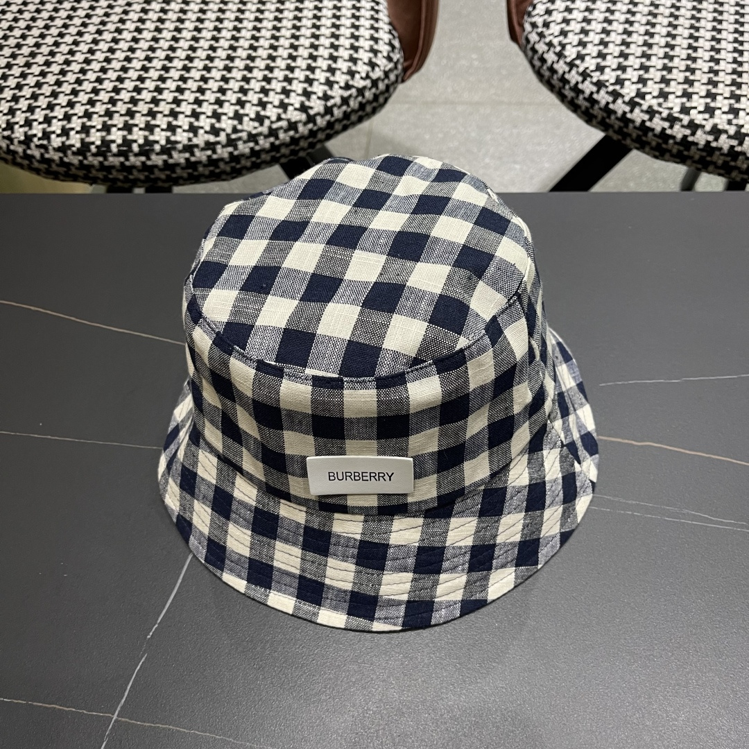  巴宝莉2025春夏新款渔夫帽女复古格子日系百搭遮阳盆帽春
夏帽子女遮阳帽