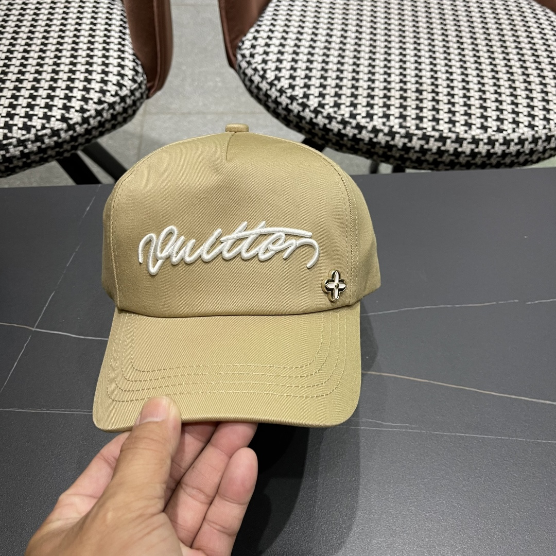  路易威登棒球帽LouisVuitton🧢  LV棒球帽，简约大气，男女通用