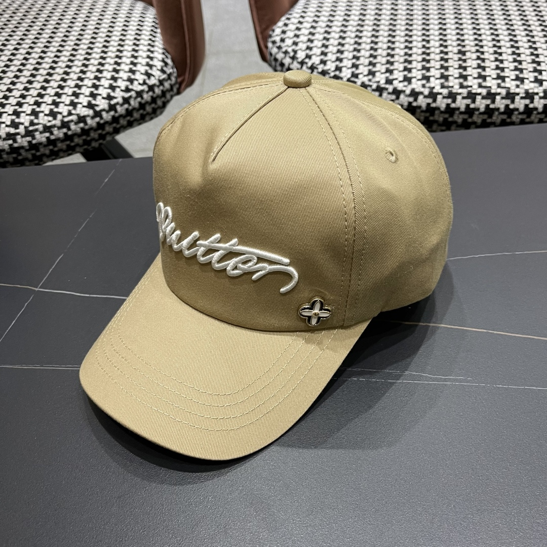 路易威登棒球帽LouisVuitton🧢  LV棒球帽，简约大气，男女通用