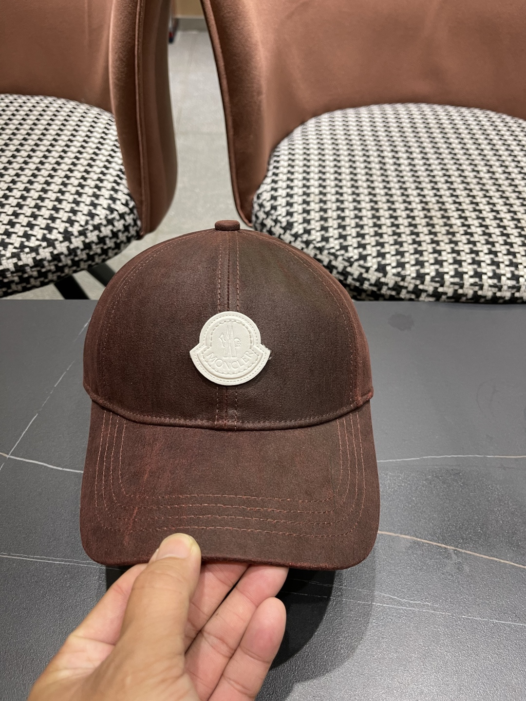  蒙口MONCLER新款棒球帽，时尚炸街单品，风格很OK，网红.时尚博主的最爱！高品质舒适透气，