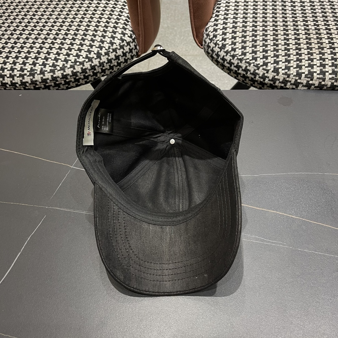  蒙口MONCLER新款棒球帽，时尚炸街单品，风格很OK，网红.时尚博主的最爱！高品质舒适透气，