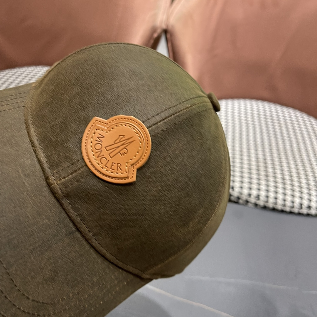  蒙口MONCLER新款棒球帽，时尚炸街单品，风格很OK，网红.时尚博主的最爱！高品质舒适透气，