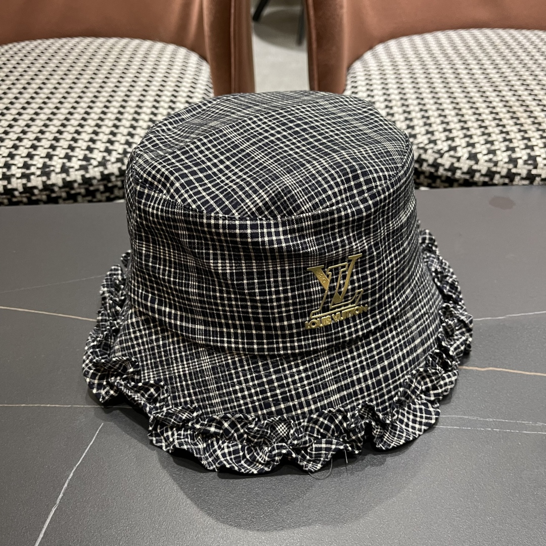  Lv路易威登 品脸小吸睛百搭英伦格子棉复古休闲厚秋女式木耳边盆渔夫帽