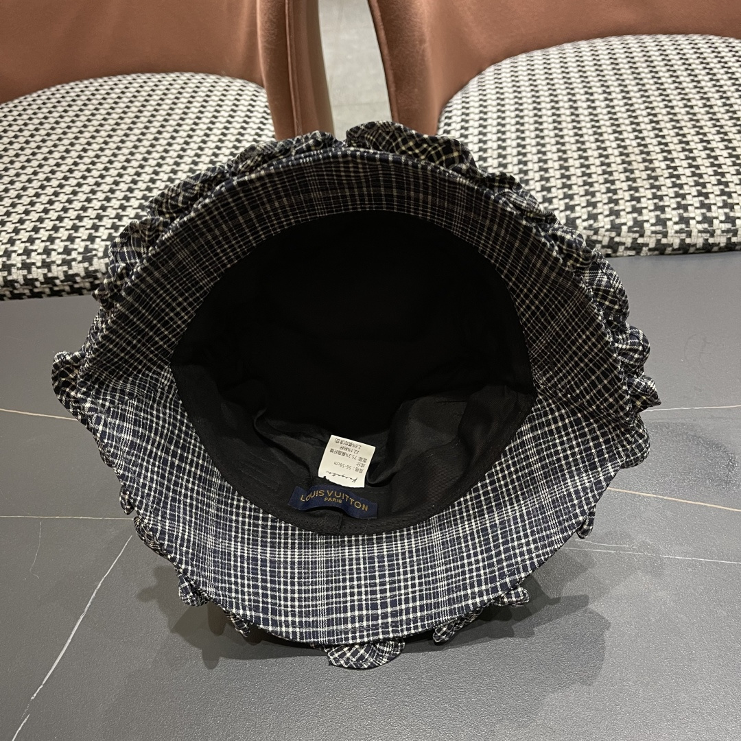  Lv路易威登 品脸小吸睛百搭英伦格子棉复古休闲厚秋女式木耳边盆渔夫帽