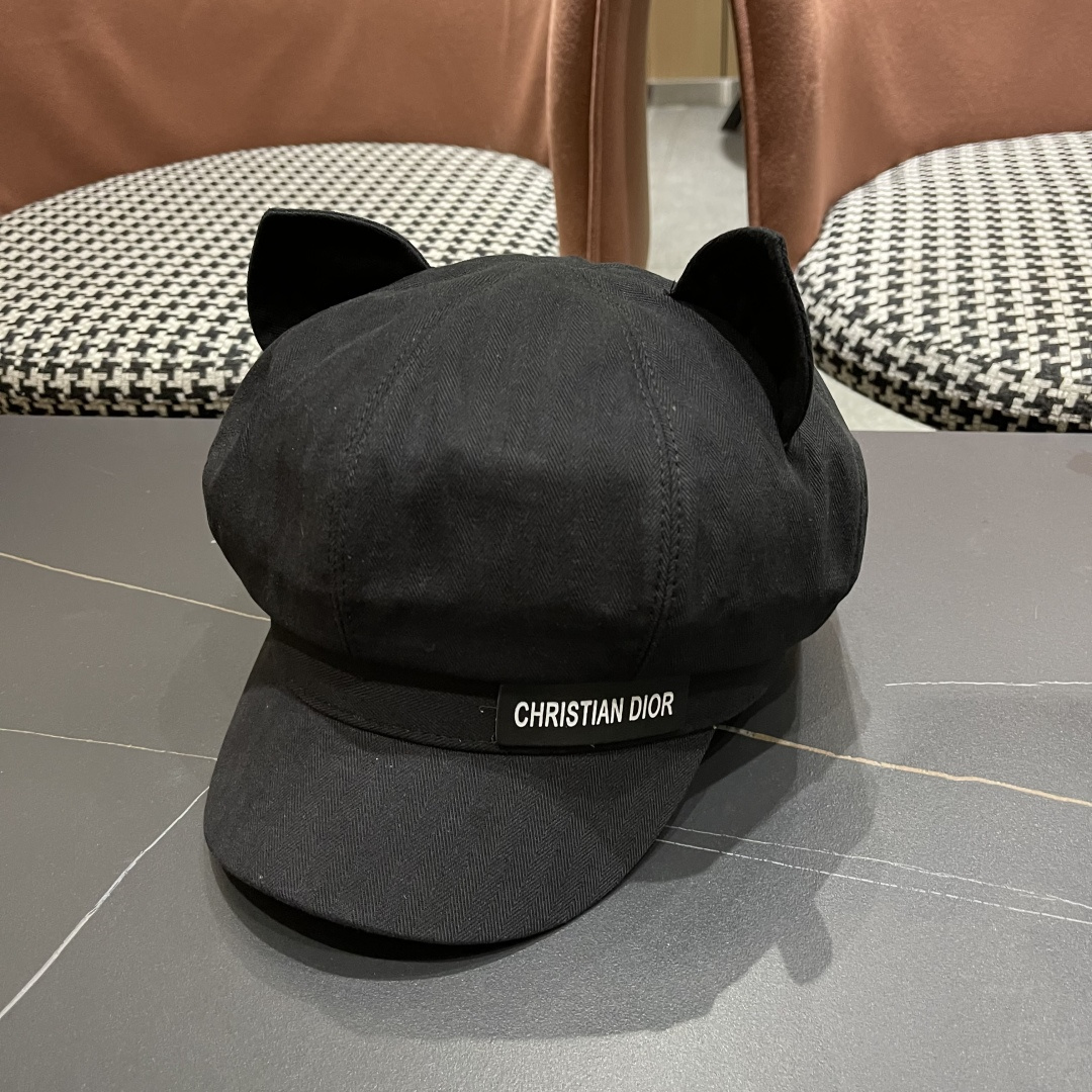  迪奥 可爱猫耳朵贝雷帽女日系百搭显脸小八
角帽复古大头围黑色画家帽子