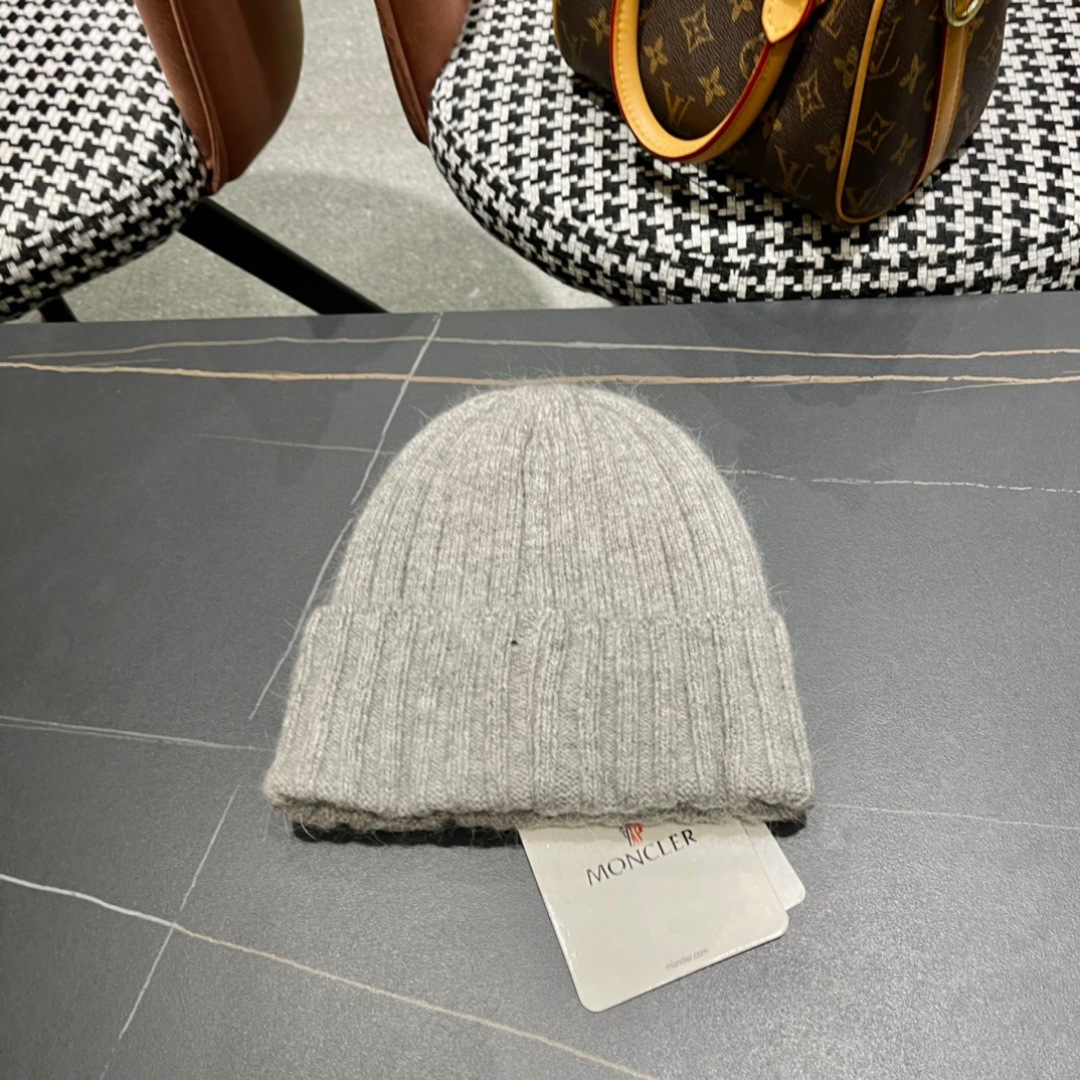  蒙口Moncler盟可睐💥官网经典针织帽，原单复刻.非常柔软亲肤，弹性很好💓有质感又非常百搭的款式~保