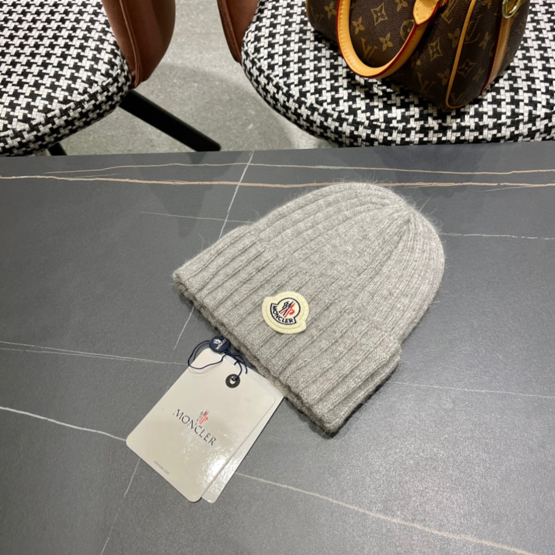  蒙口Moncler盟可睐💥官网经典针织帽，原单复刻.非常柔软亲肤，弹性很好💓有质感又非常百搭的款式~保