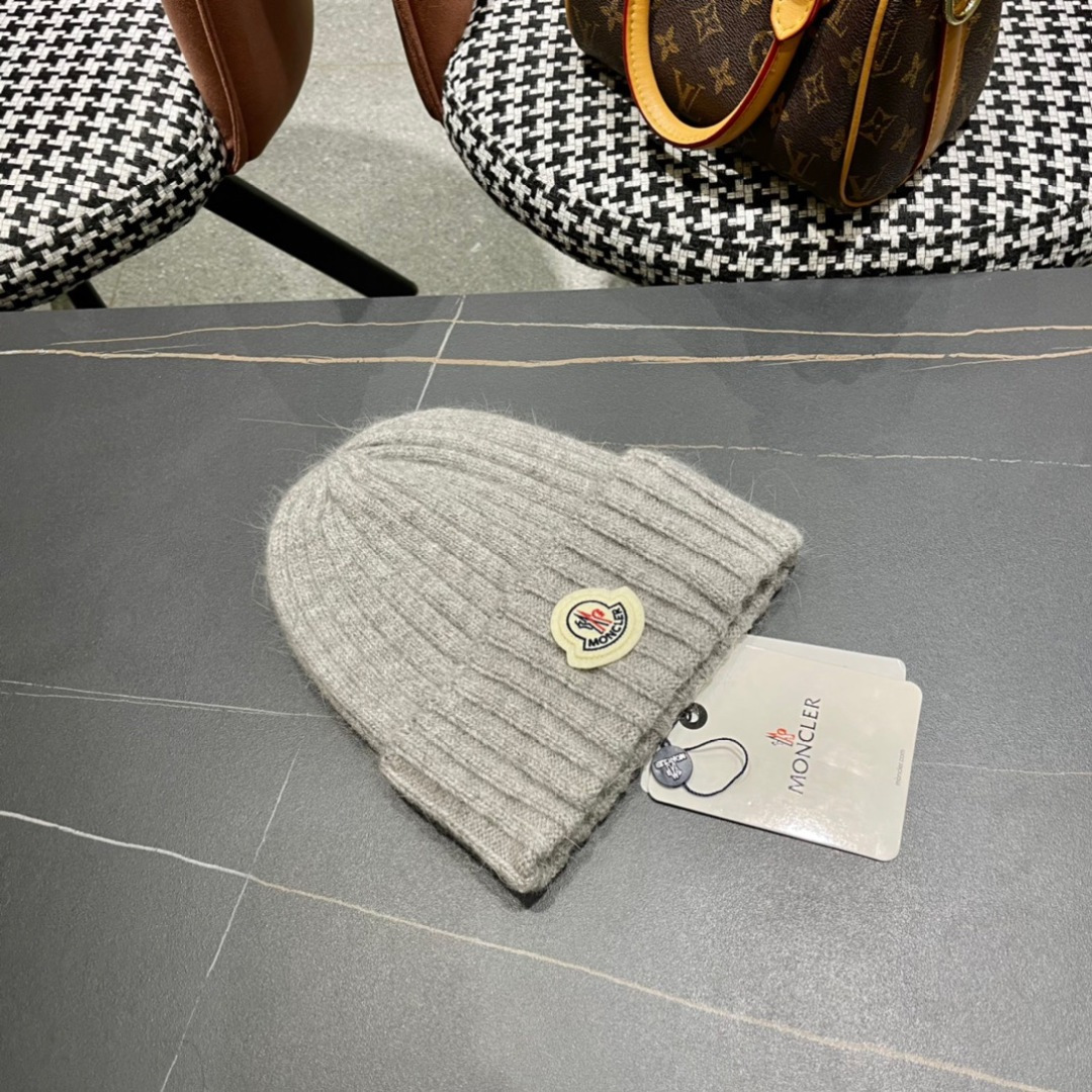  蒙口Moncler盟可睐💥官网经典针织帽，原单复刻.非常柔软亲肤，弹性很好💓有质感又非常百搭的款式~保