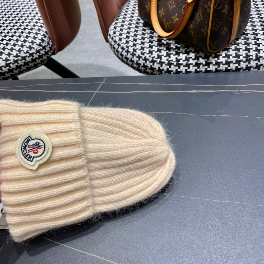  蒙口Moncler盟可睐💥官网经典针织帽，原单复刻.非常柔软亲肤，弹性很好💓有质感又非常百搭的款式~保