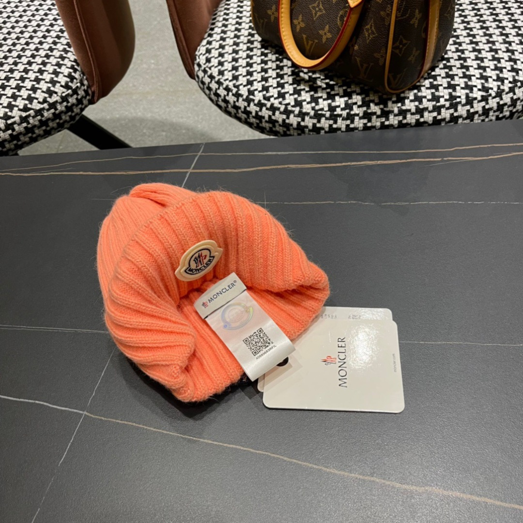  蒙口Moncler盟可睐💥官网经典针织帽，原单复刻.非常柔软亲肤，弹性很好💓有质感又非常百搭的款式~保
