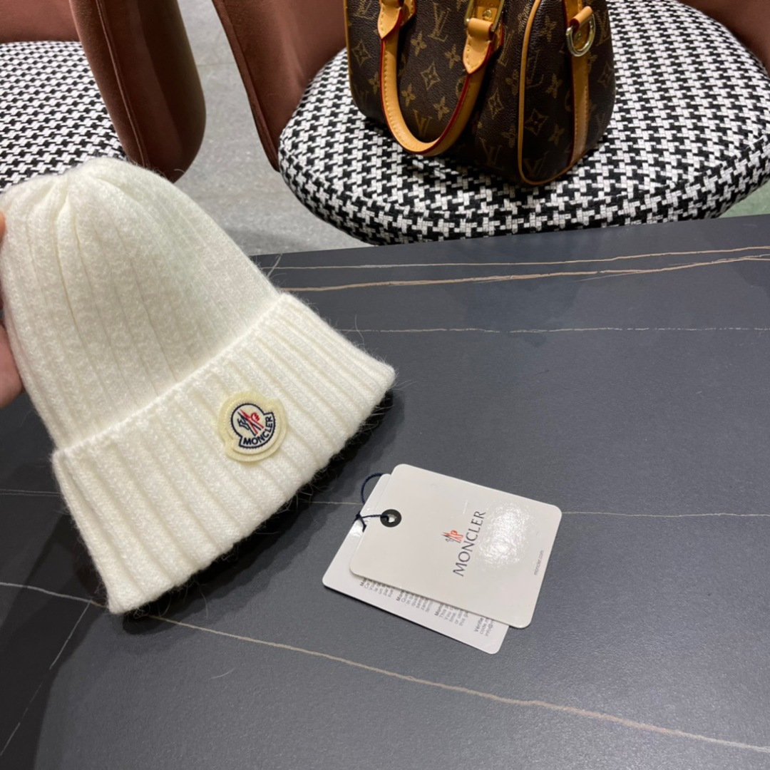 蒙口Moncler盟可睐💥官网经典针织帽，原单复刻.非常柔软亲肤，弹性很好💓有质感又非常百搭的款式~保