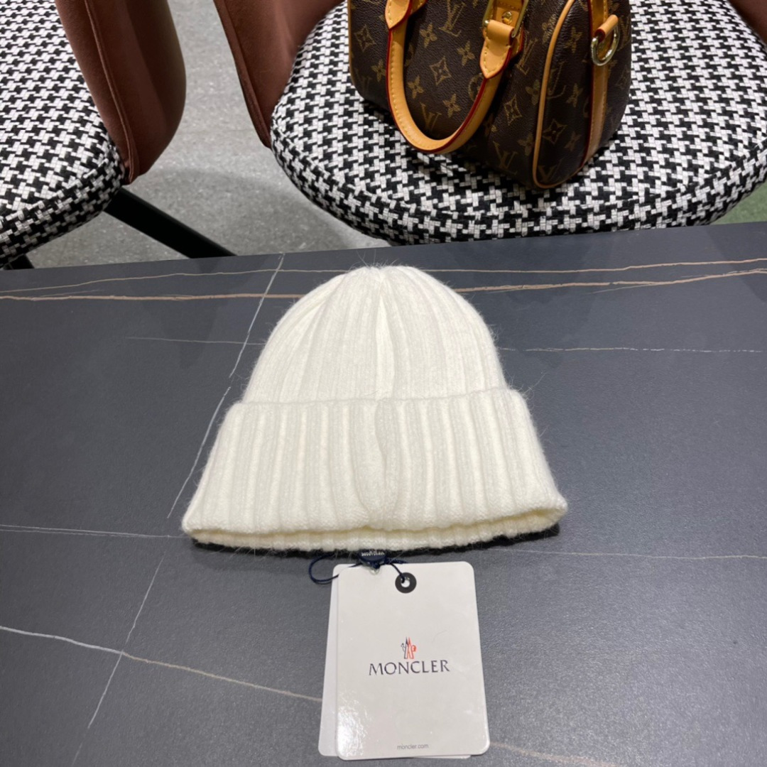  蒙口Moncler盟可睐💥官网经典针织帽，原单复刻.非常柔软亲肤，弹性很好💓有质感又非常百搭的款式~保