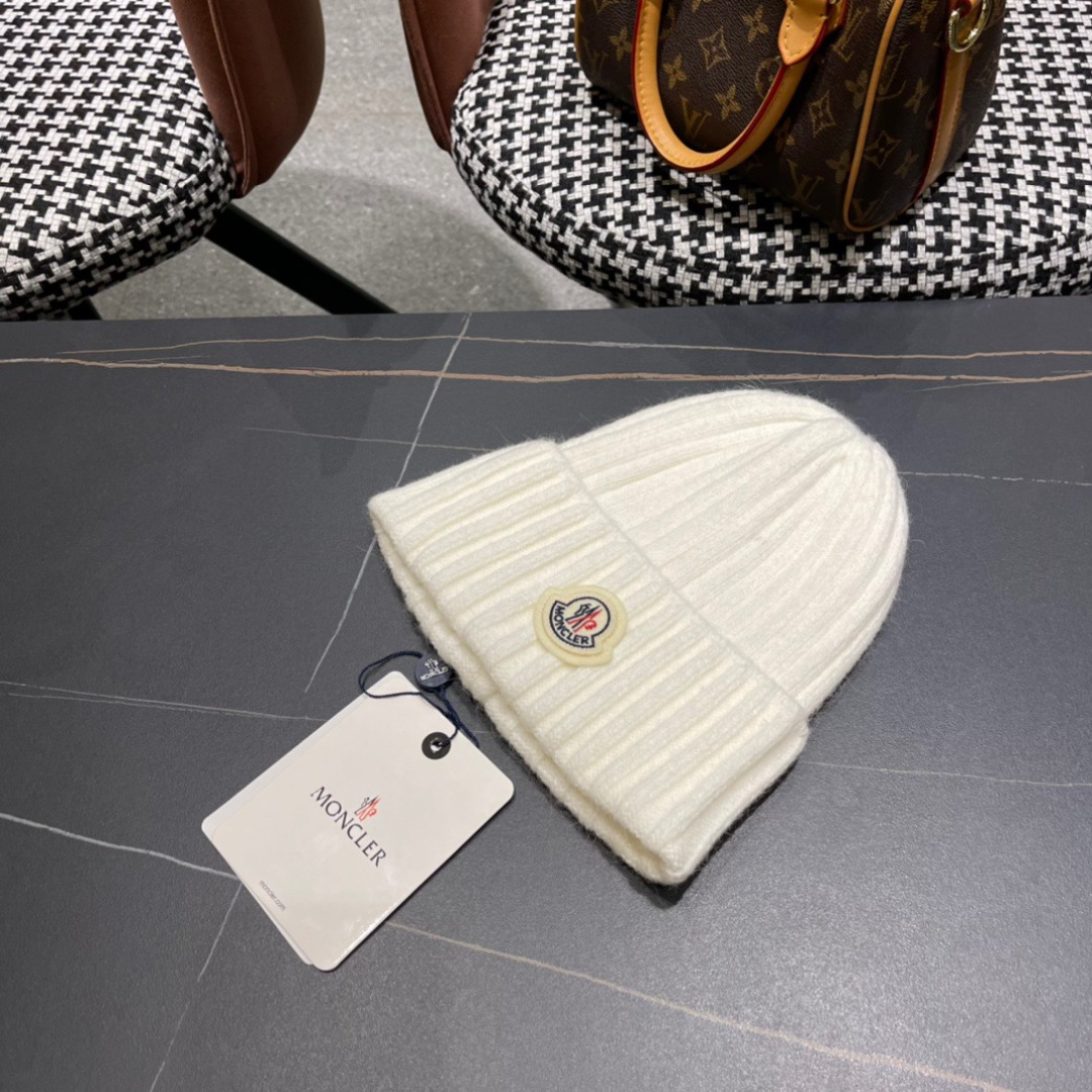  蒙口Moncler盟可睐💥官网经典针织帽，原单复刻.非常柔软亲肤，弹性很好💓有质感又非常百搭的款式~保