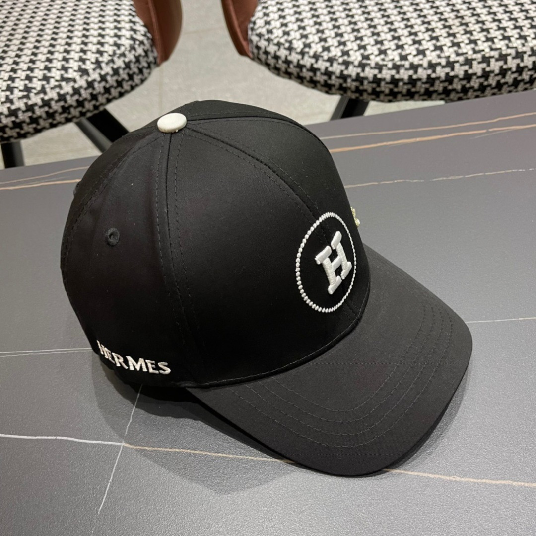  HERMÈS (爱马仕)原单棒球帽，经典H，正品开模订制做工细致，时尚帅气质量超赞！