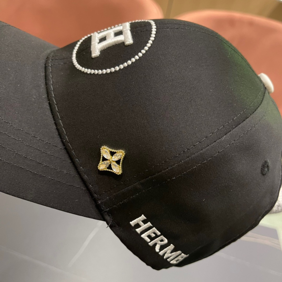  HERMÈS (爱马仕)原单棒球帽，经典H，正品开模订制做工细致，时尚帅气质量超赞！
