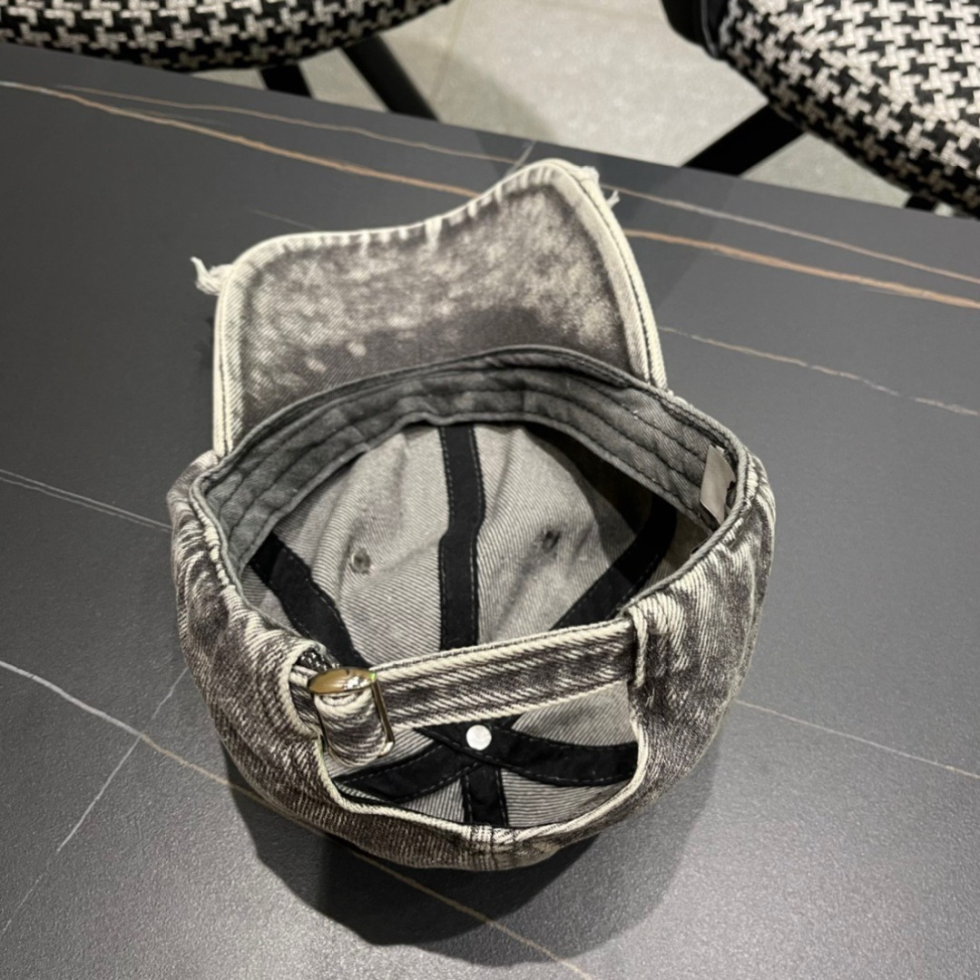  Chanel香奈儿新款韩版棒球帽男休闲百搭复古时尚鸭舌帽