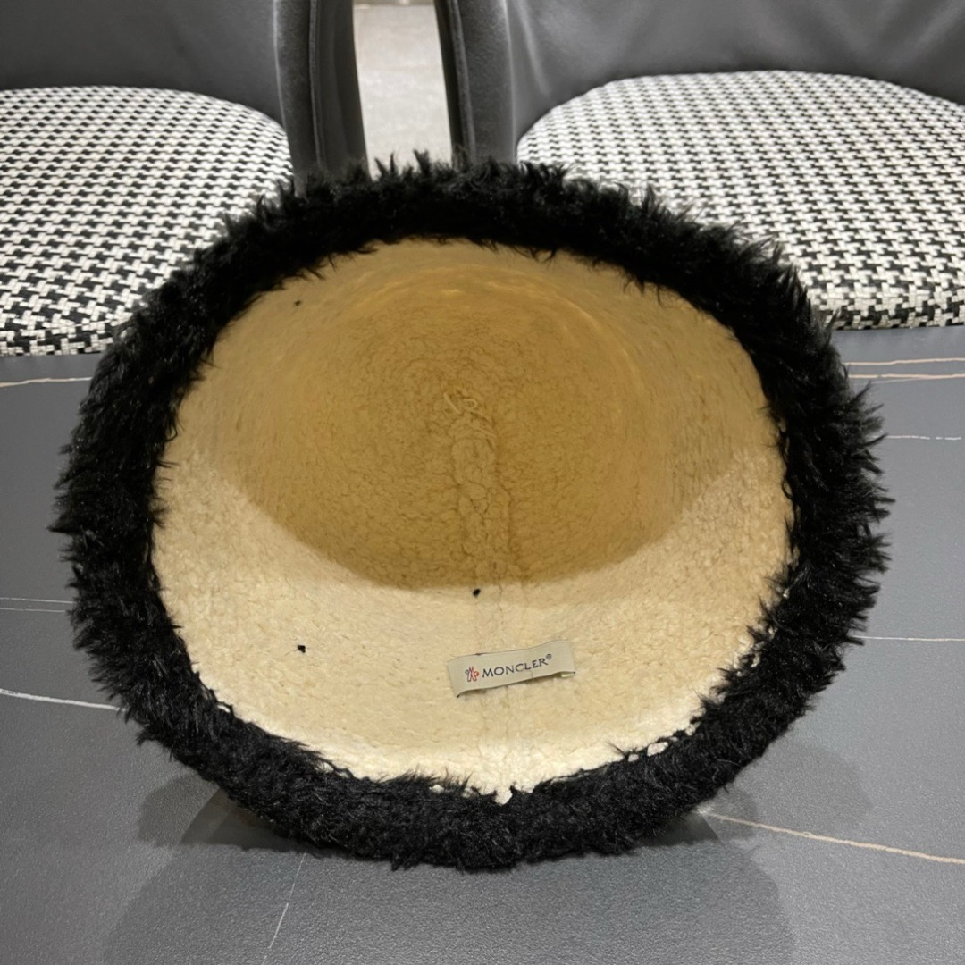  Moncler蒙口秋冬毛绒盆帽女百搭羊羔绒质感圆顶帽韩版渔夫帽保暖毛线帽文艺
