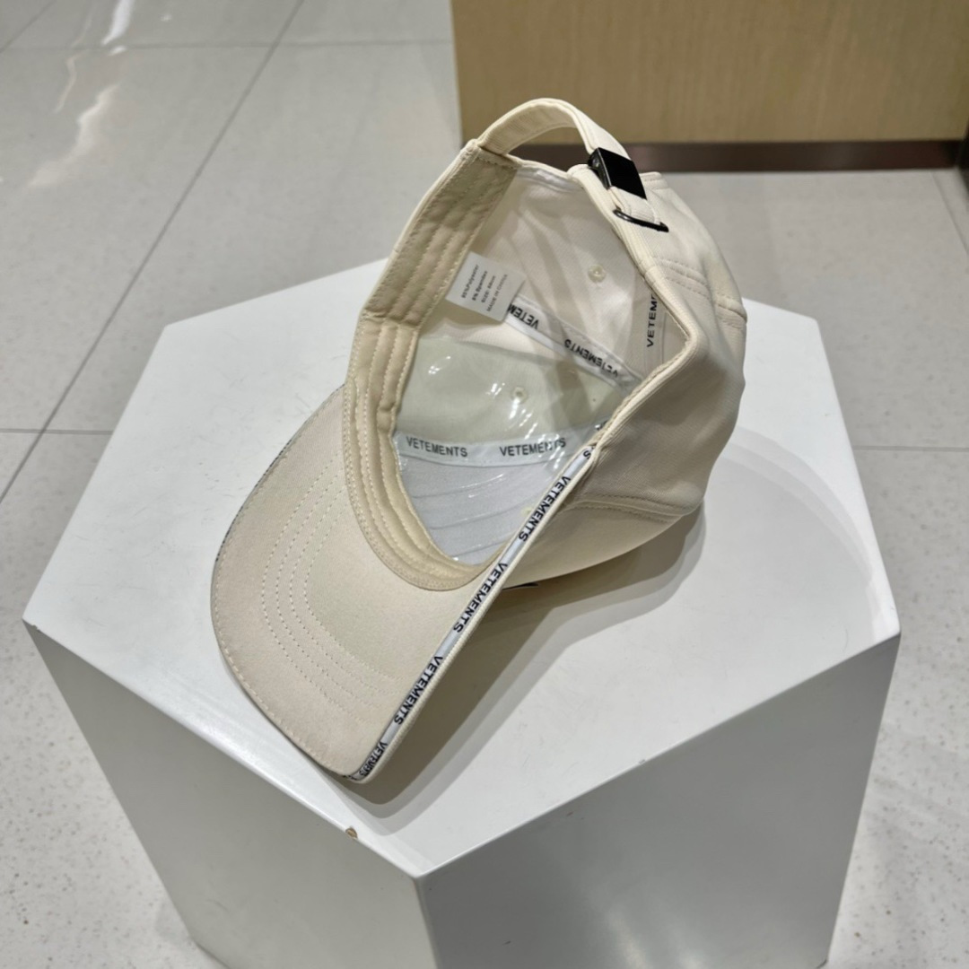  PRADA普拉达新款鸭舌帽，男女款棒球帽，高级定制，头围57cm