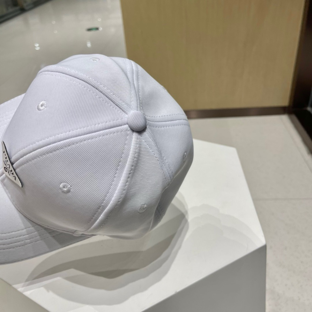  PRADA普拉达新款鸭舌帽，男女款棒球帽，高级定制，头围57cm