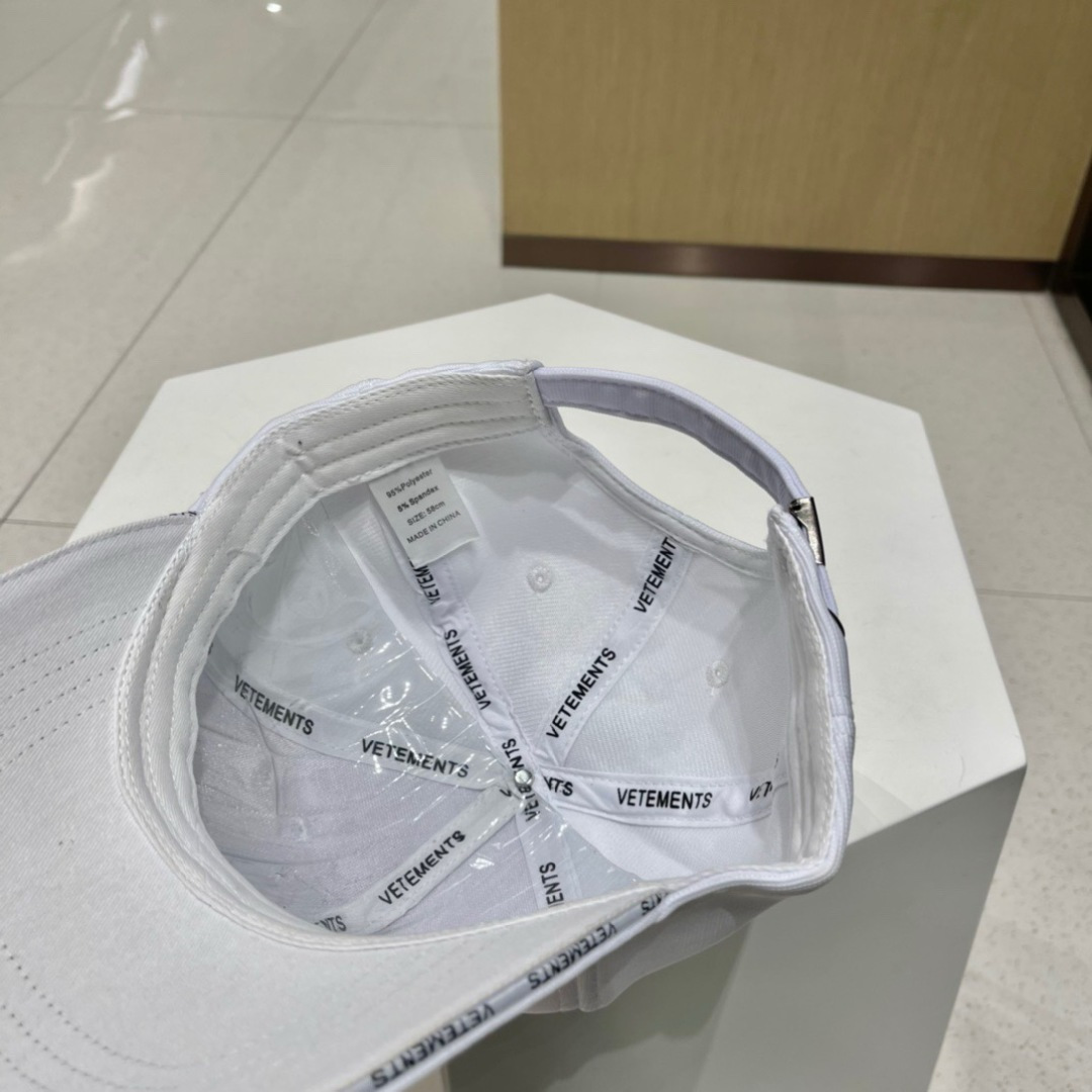  PRADA普拉达新款鸭舌帽，男女款棒球帽，高级定制，头围57cm