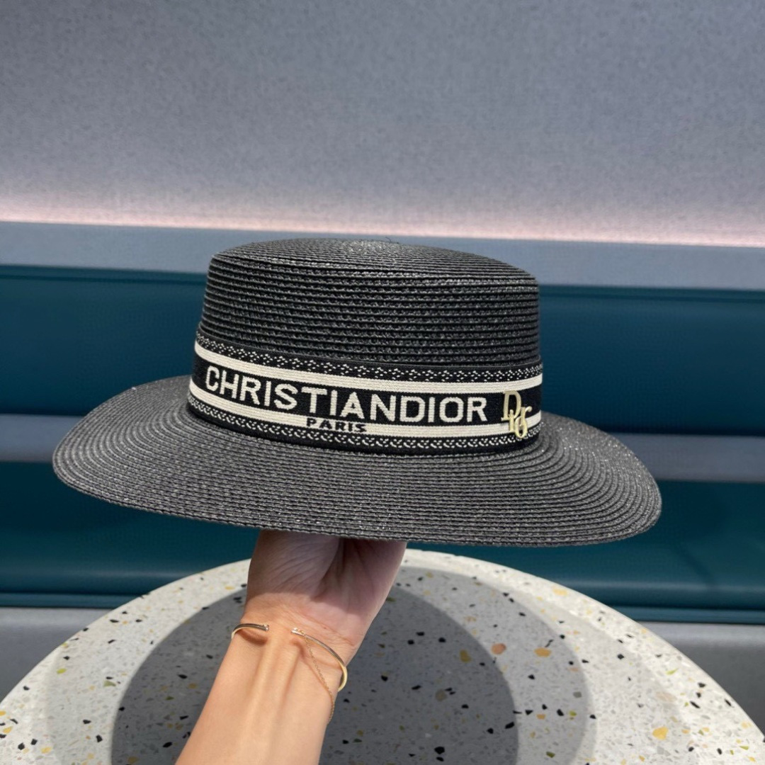 【DIOR迪奥】2025爆款织带草编草帽礼帽🤩细节控，简约大方，百搭单品～出街首选，新款帽型超美腻