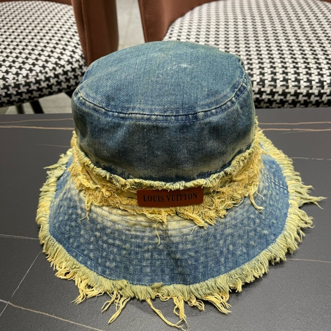    路易威登棒球帽LouisVuitton👒😍韩版时尚牛仔渔夫帽显脸小

