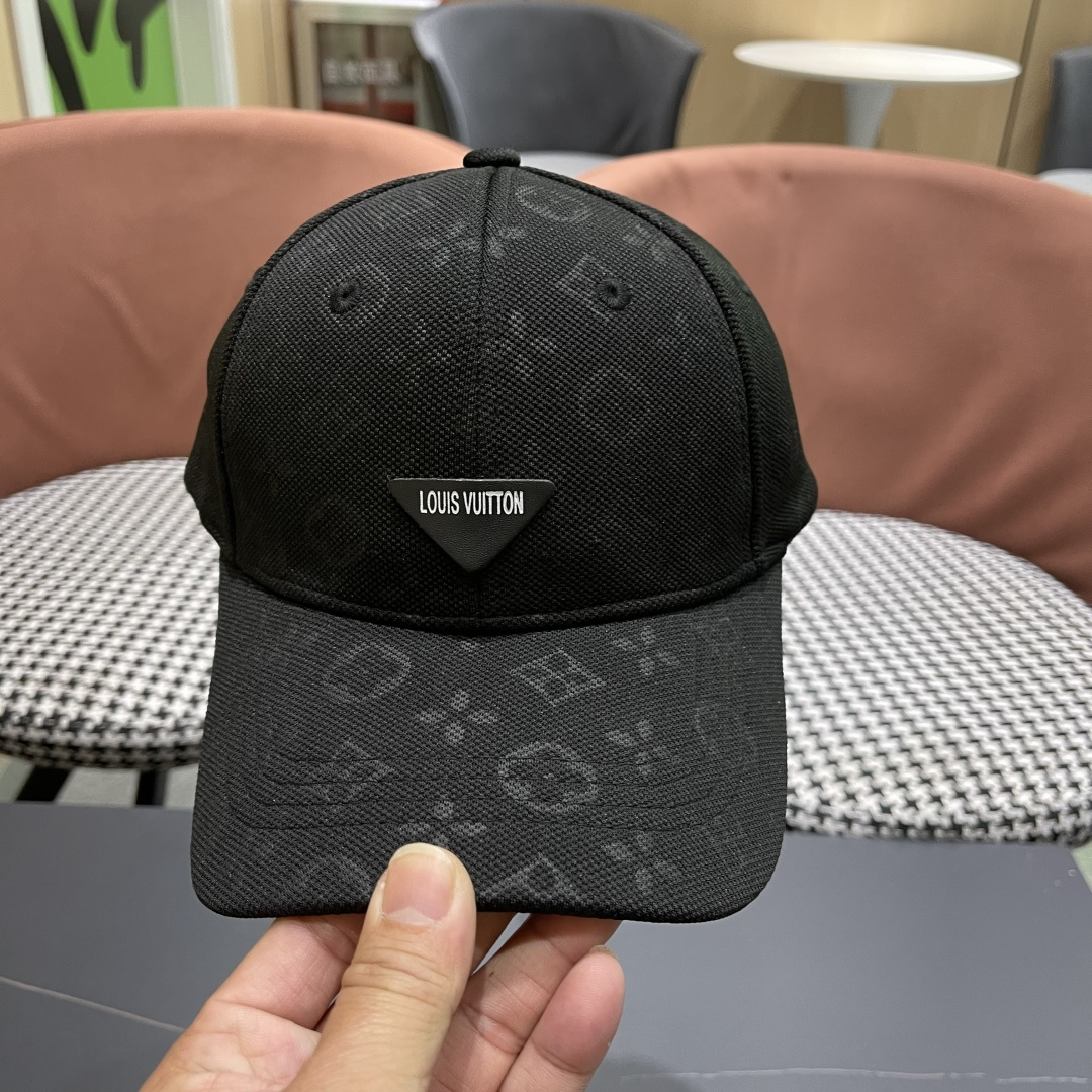  LV路易威登原单棒球帽  轻盈透气。完美版型，独家实物拍摄，男女适用，出街必备