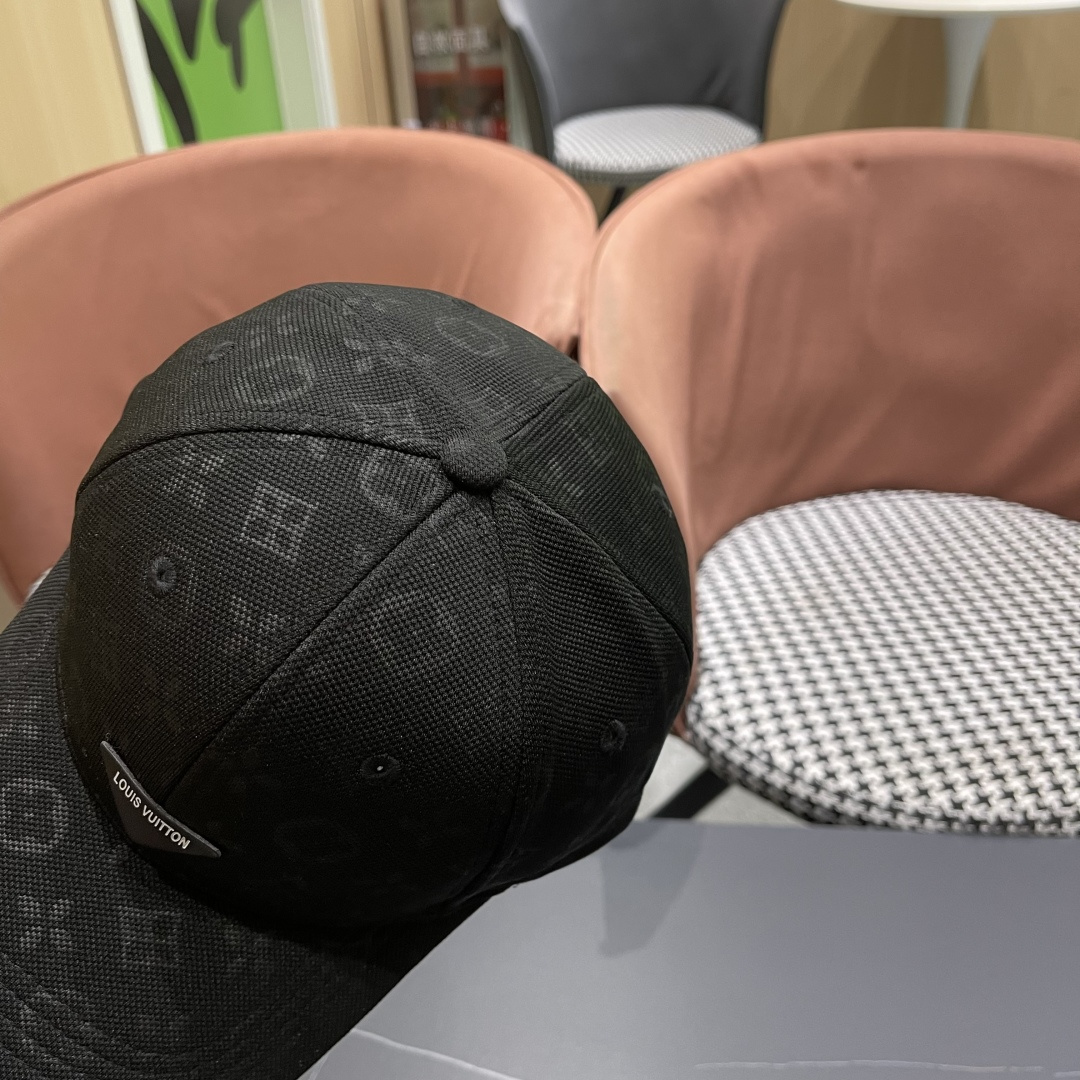  LV路易威登原单棒球帽  轻盈透气。完美版型，独家实物拍摄，男女适用，出街必备