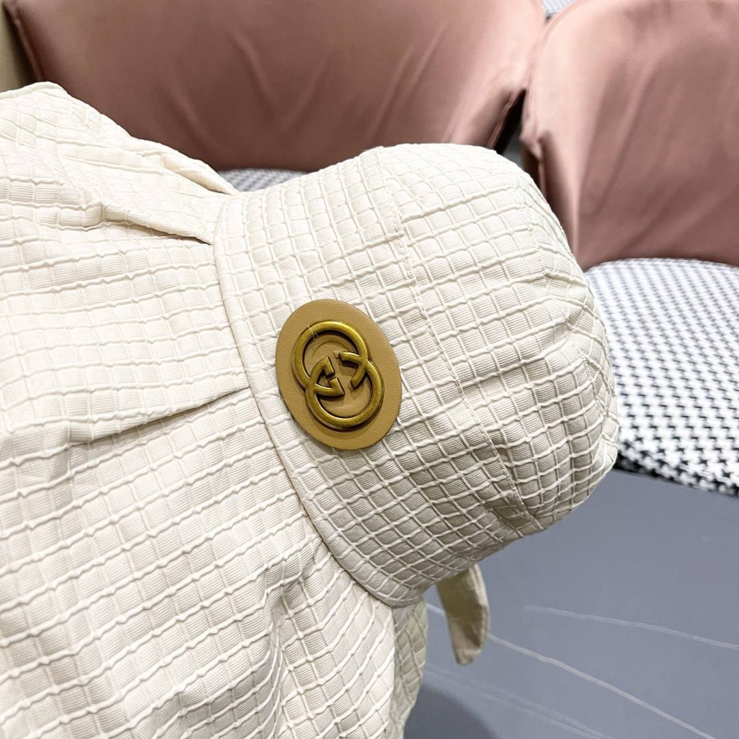  Gucci古2025新款女士简约有型盆帽撞色边系带蝴蝶结春夏薄款百搭01