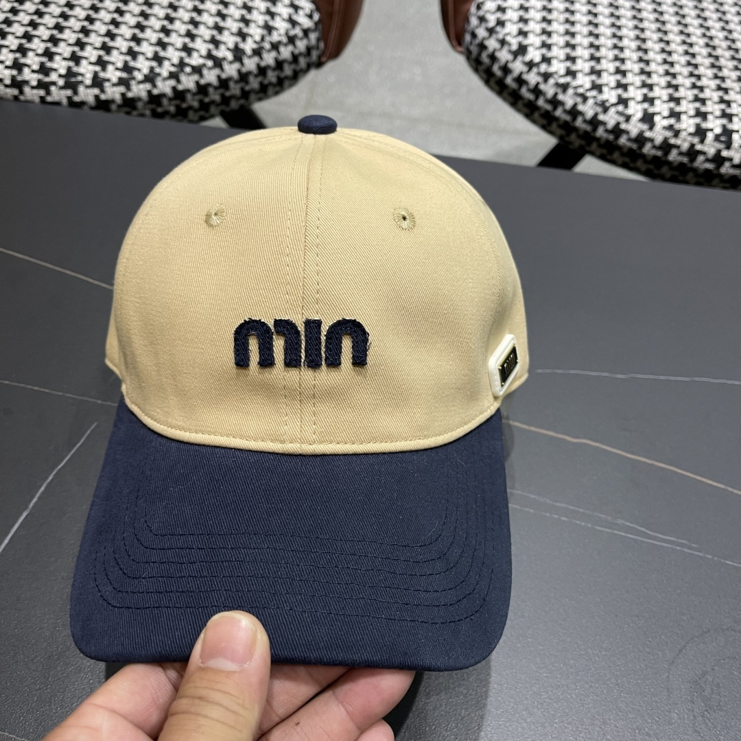 谬谬miumiu 2025原单春夏新款棒球帽，正品开模订制，原版做工细致质量超赞！