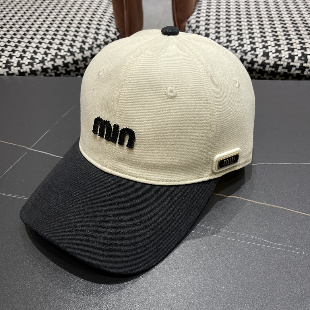 谬谬miumiu 2025原单春夏新款棒球帽，正品开模订制，原版做工细致质量超赞！