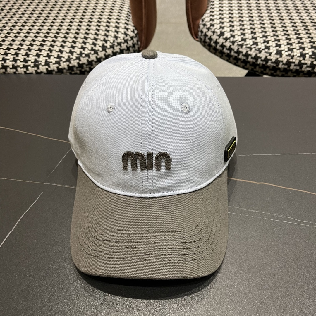 谬谬miumiu 2025原单春夏新款棒球帽，正品开模订制，原版做工细致质量超赞！