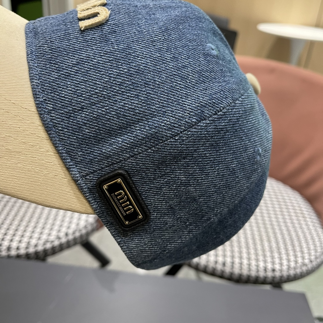 谬谬miumiu 2025原单春夏新款棒球帽，正品开模订制，原版做工细致质量超赞！
