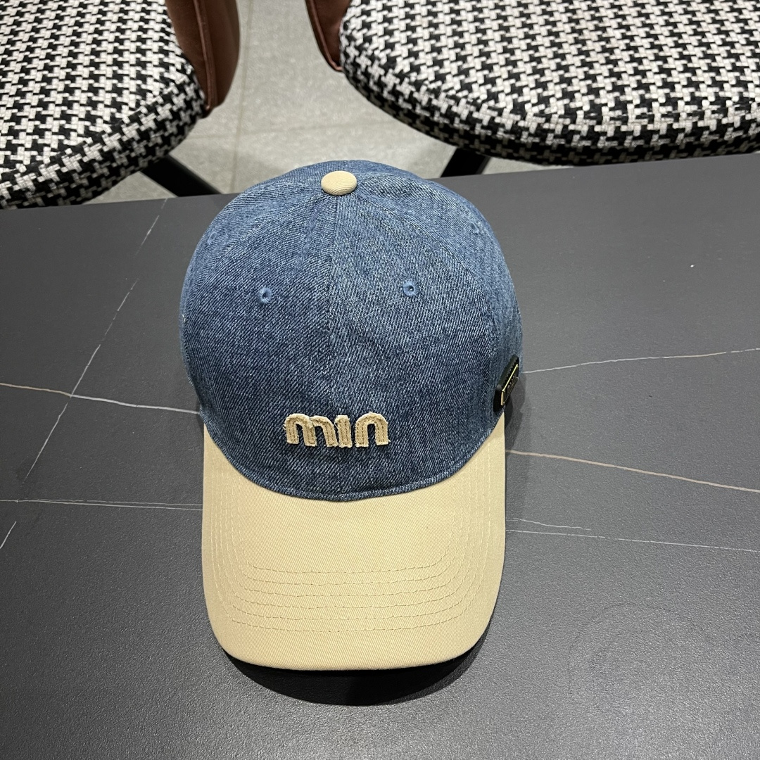 谬谬miumiu 2025原单春夏新款棒球帽，正品开模订制，原版做工细致质量超赞！