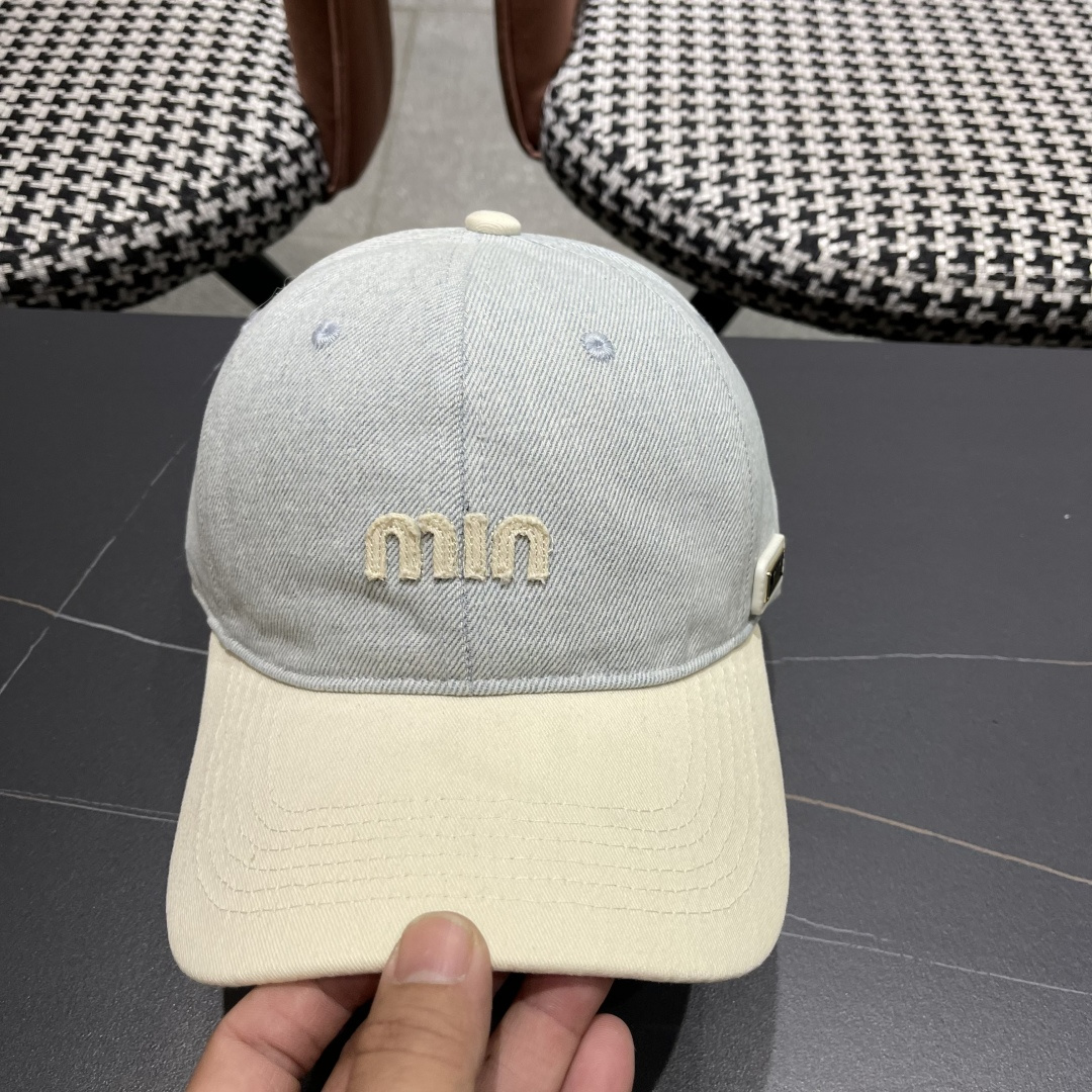 谬谬miumiu 2025原单春夏新款棒球帽，正品开模订制，原版做工细致质量超赞！