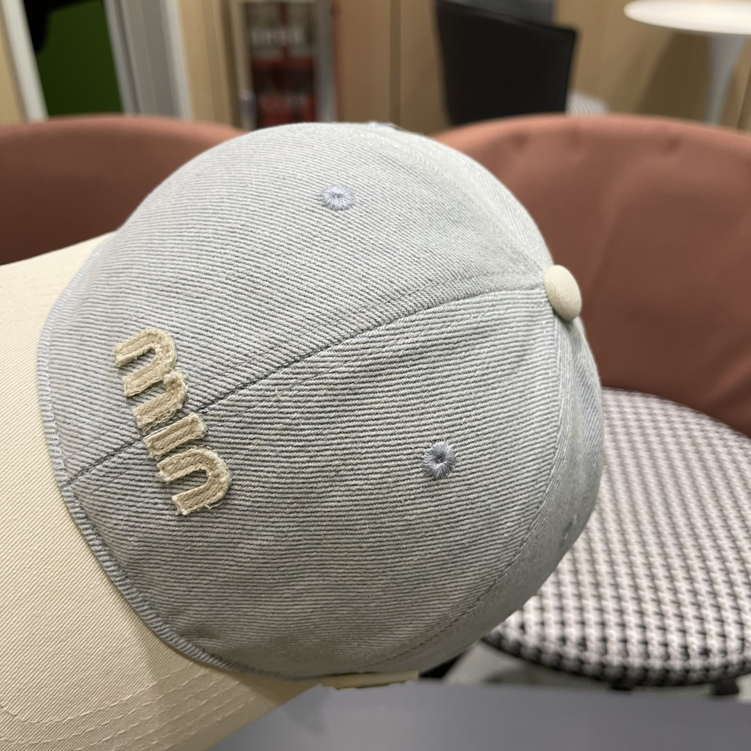 谬谬miumiu 2025原单春夏新款棒球帽，正品开模订制，原版做工细致质量超赞！