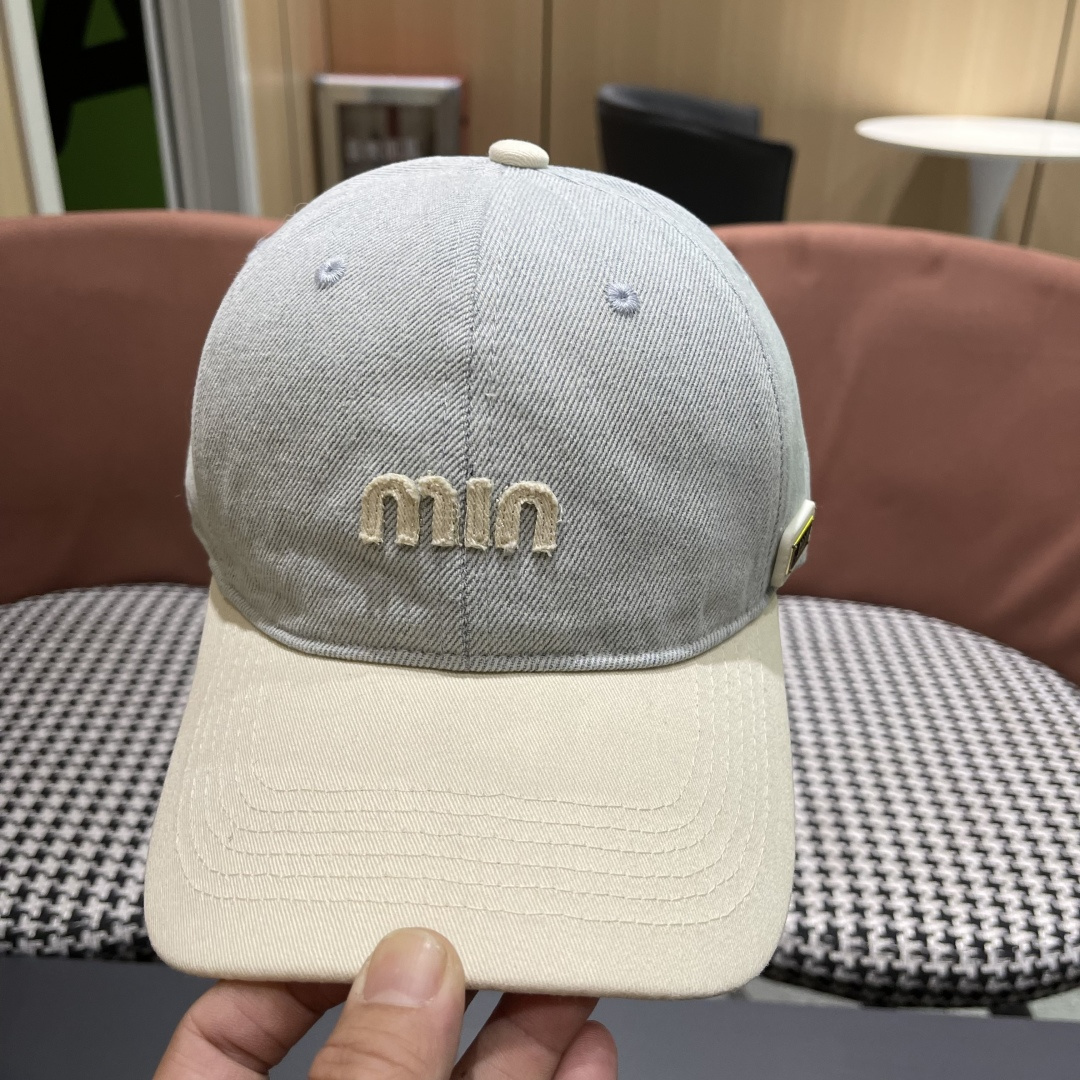 谬谬miumiu 2025原单春夏新款棒球帽，正品开模订制，原版做工细致质量超赞！