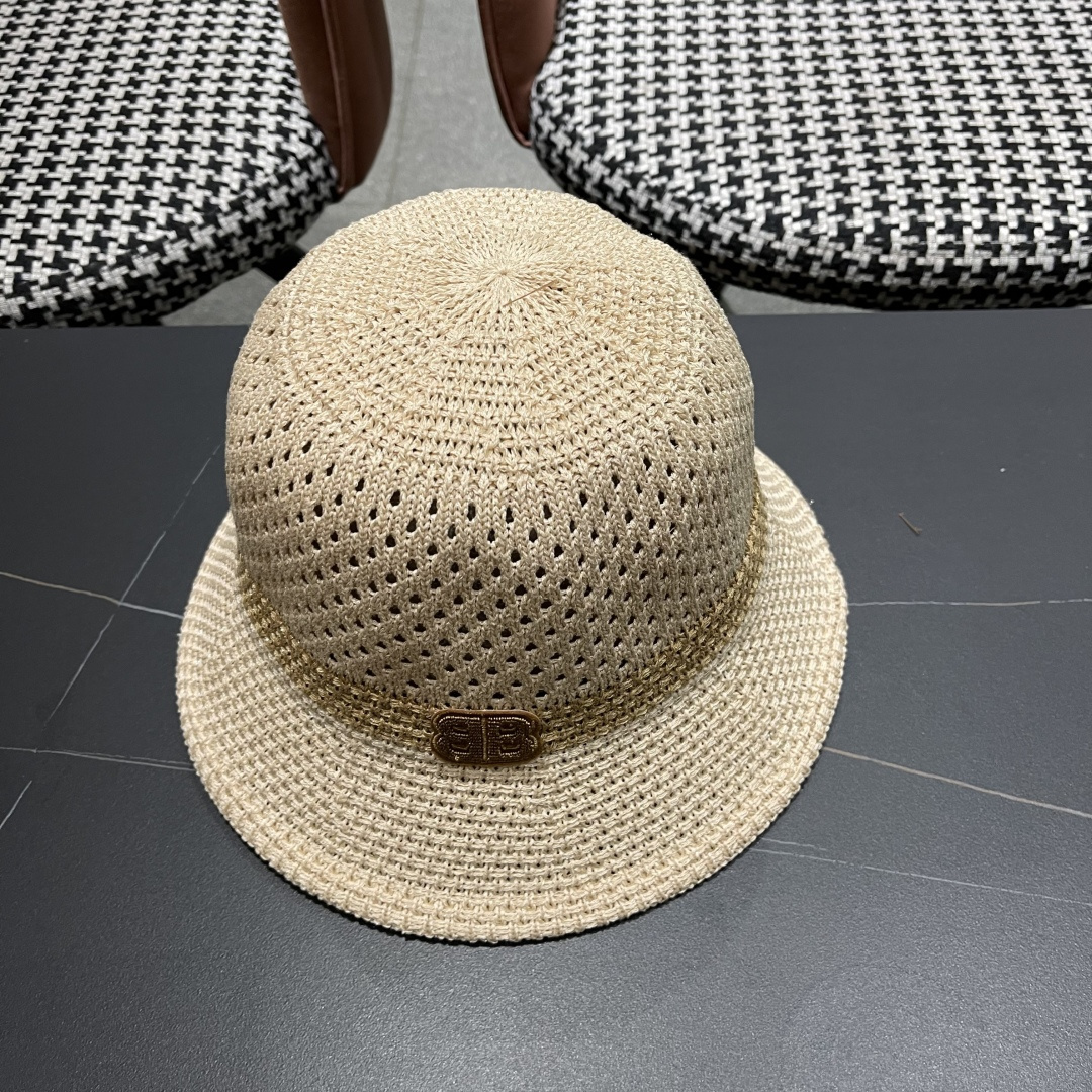  巴黎世家BALENCIAGA 春夏时尚百搭镂空网眼户外休闲女帽女士遮阳帽子
渔夫帽盆帽沙滩帽