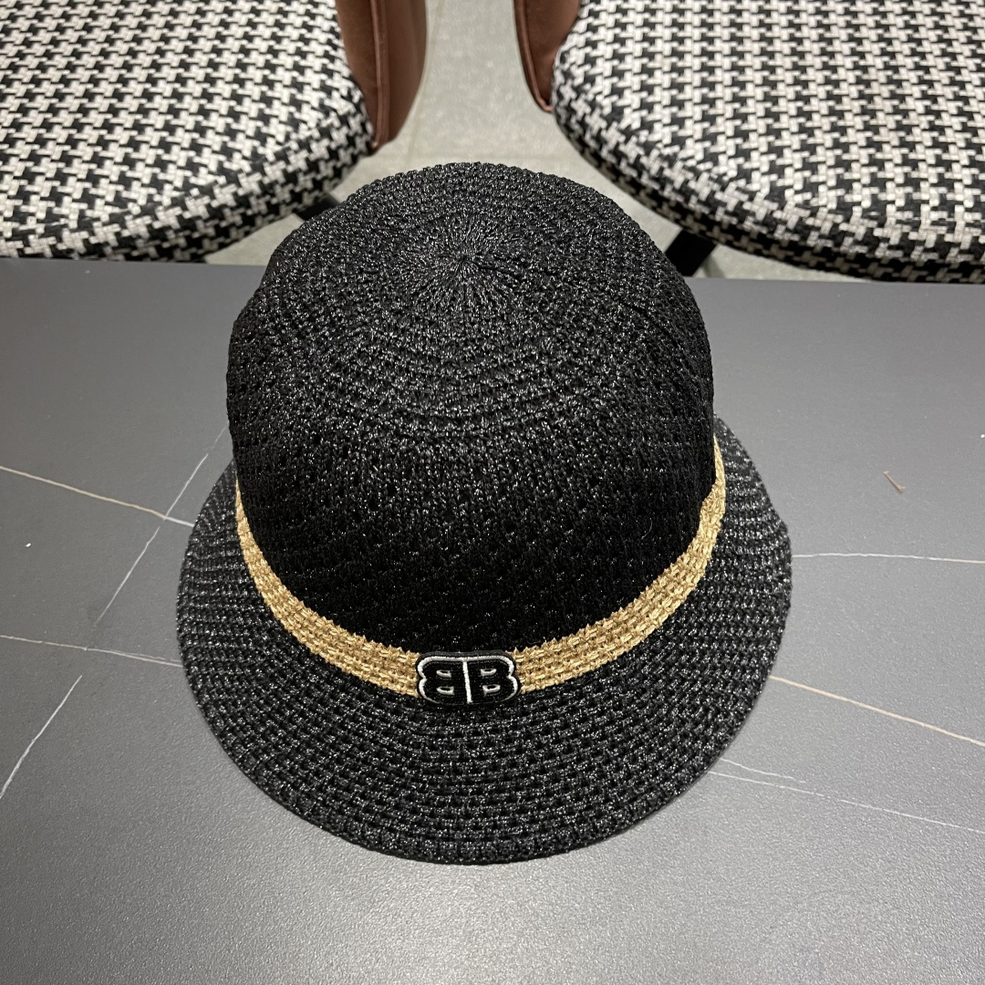  巴黎世家BALENCIAGA 春夏时尚百搭镂空网眼户外休闲女帽女士遮阳帽子
渔夫帽盆帽沙滩帽