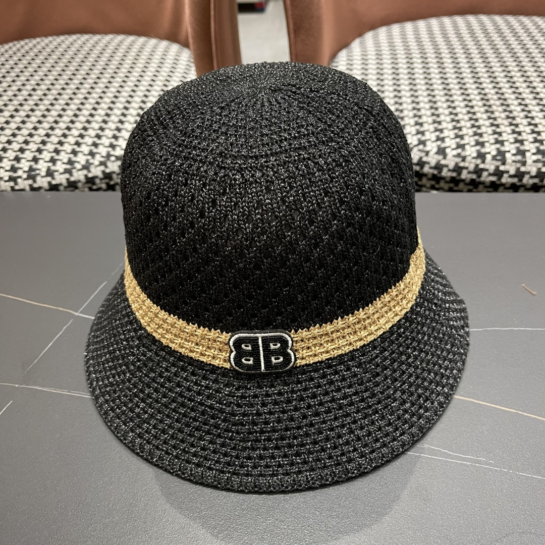  巴黎世家BALENCIAGA 春夏时尚百搭镂空网眼户外休闲女帽女士遮阳帽子
渔夫帽盆帽沙滩帽