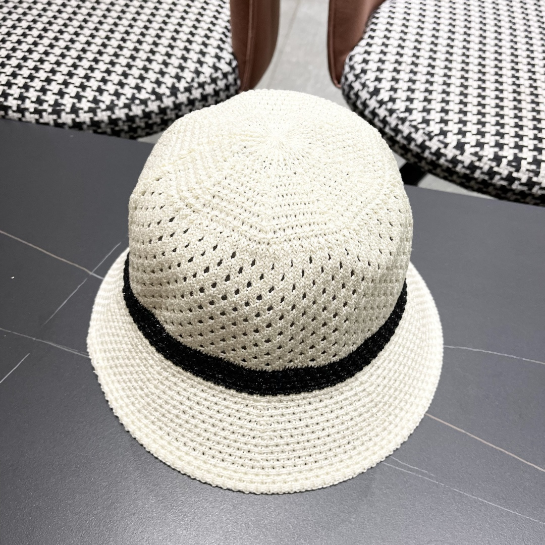  巴黎世家BALENCIAGA 春夏时尚百搭镂空网眼户外休闲女帽女士遮阳帽子
渔夫帽盆帽沙滩帽